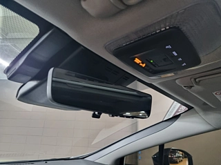 TOYOTA PRIUS 2023