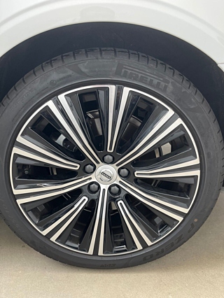 VOLVO S90 2025