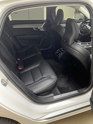 VOLVO S90 2025