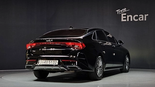 KIA K5  2021
