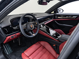 PORSCHE PANAMERA 972  4.0 GTS 2025