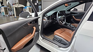 AUDI A4 B9 2023