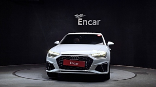AUDI A4 B9 2023