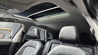 VOLKSWAGEN JETTA 2024