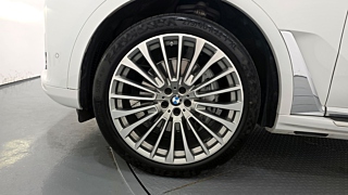 BMW X7 G07 2022