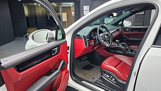 PORSCHE CAYENNE PO536 2021