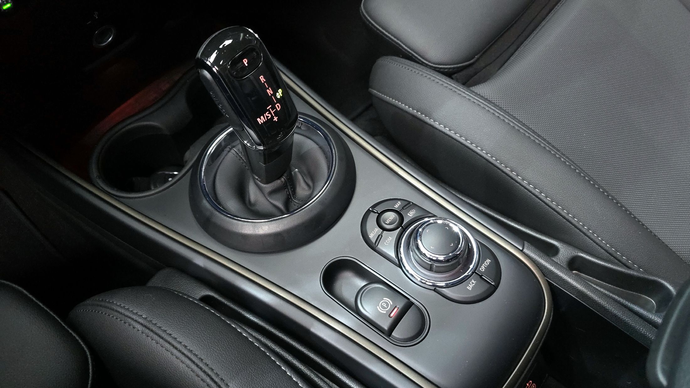 MINI COUNTRYMAN COOPER 2024