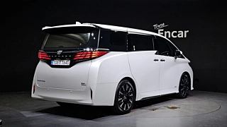 Заказать TOYOTA ALPHARD