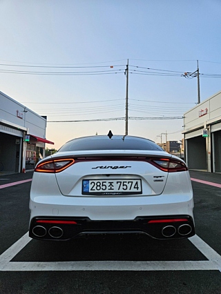 KIA STINGER 2017