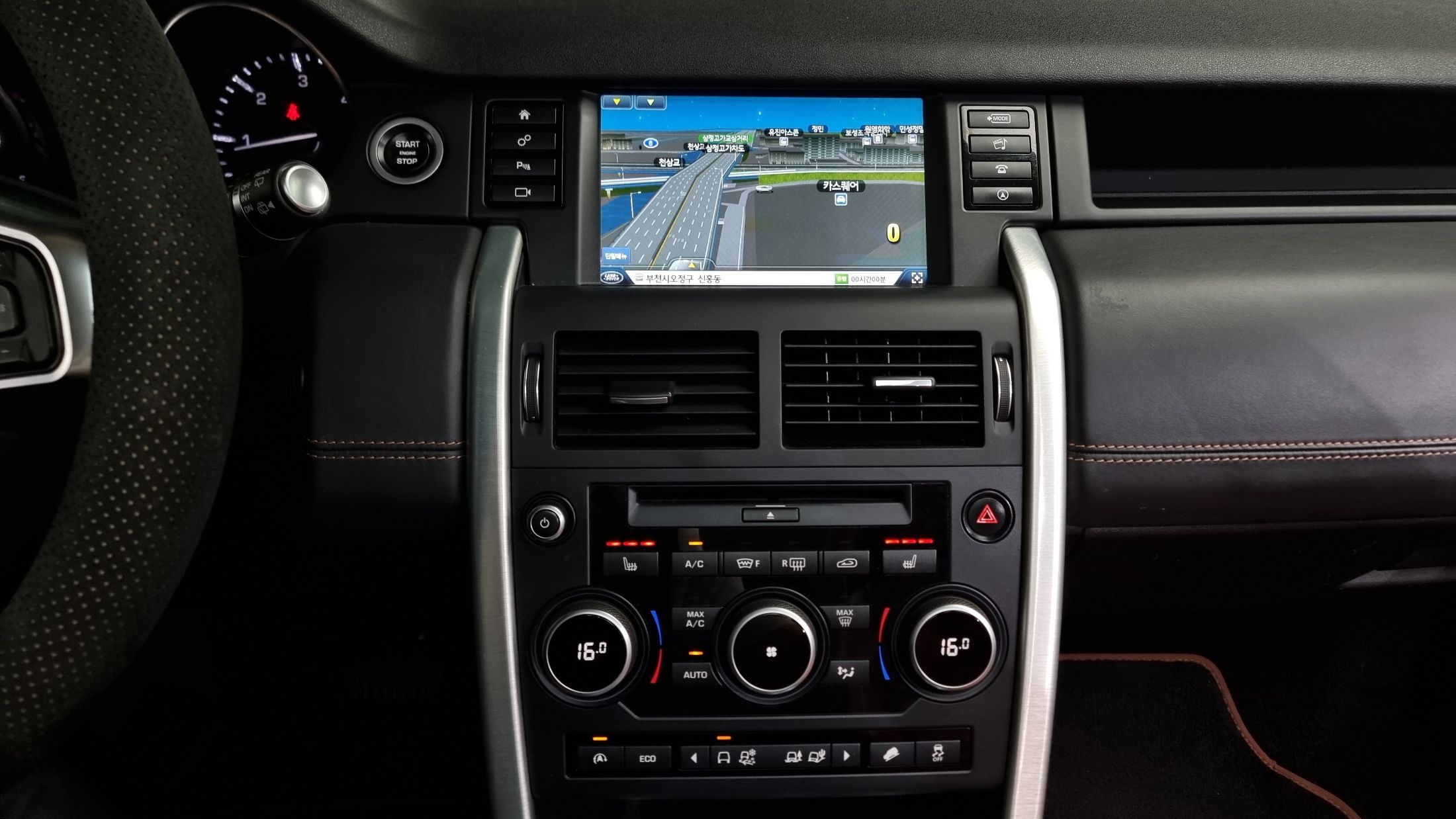 LAND ROVER DISCOVERY SPORT 2016