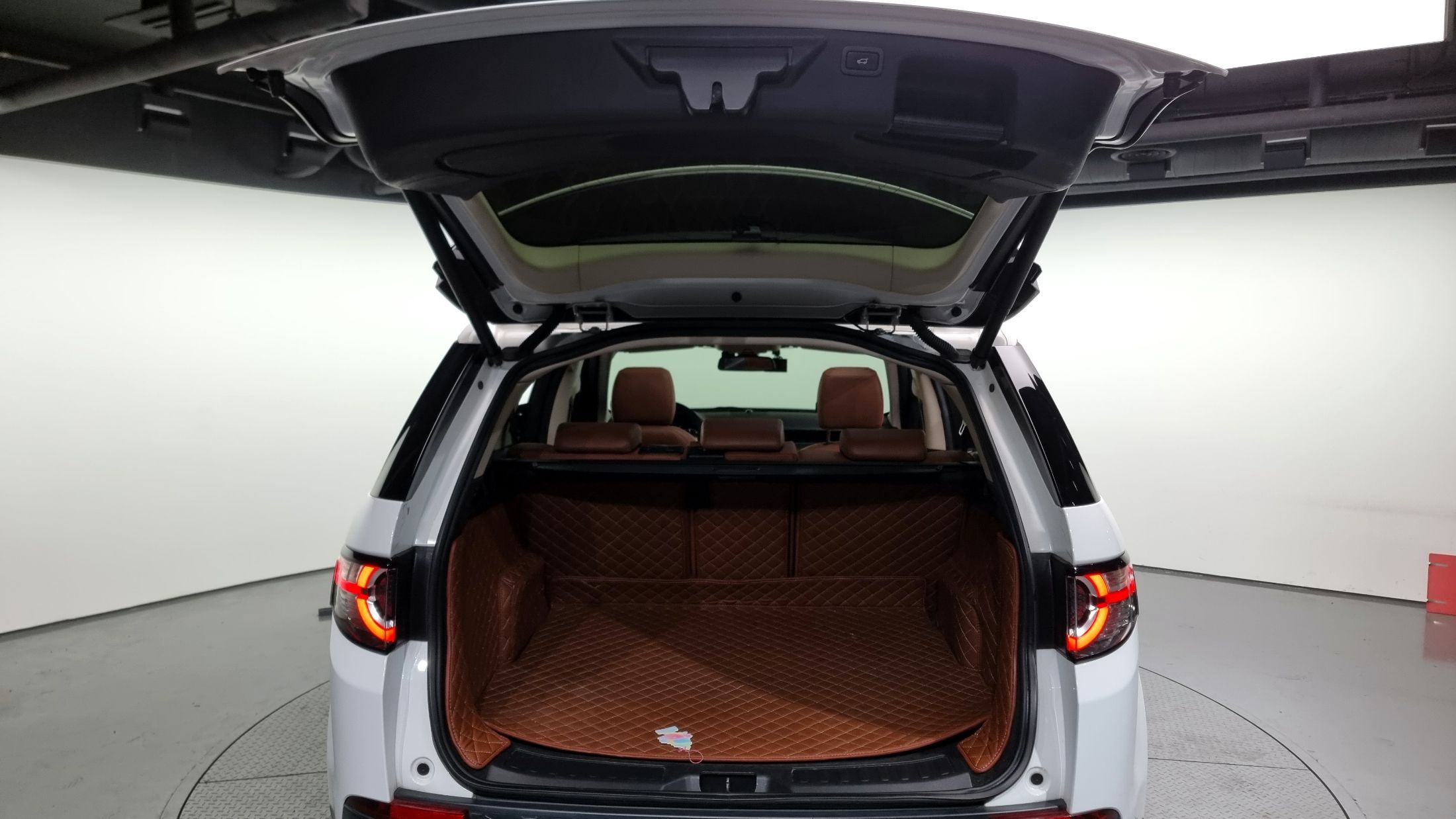 LAND ROVER DISCOVERY SPORT 2016