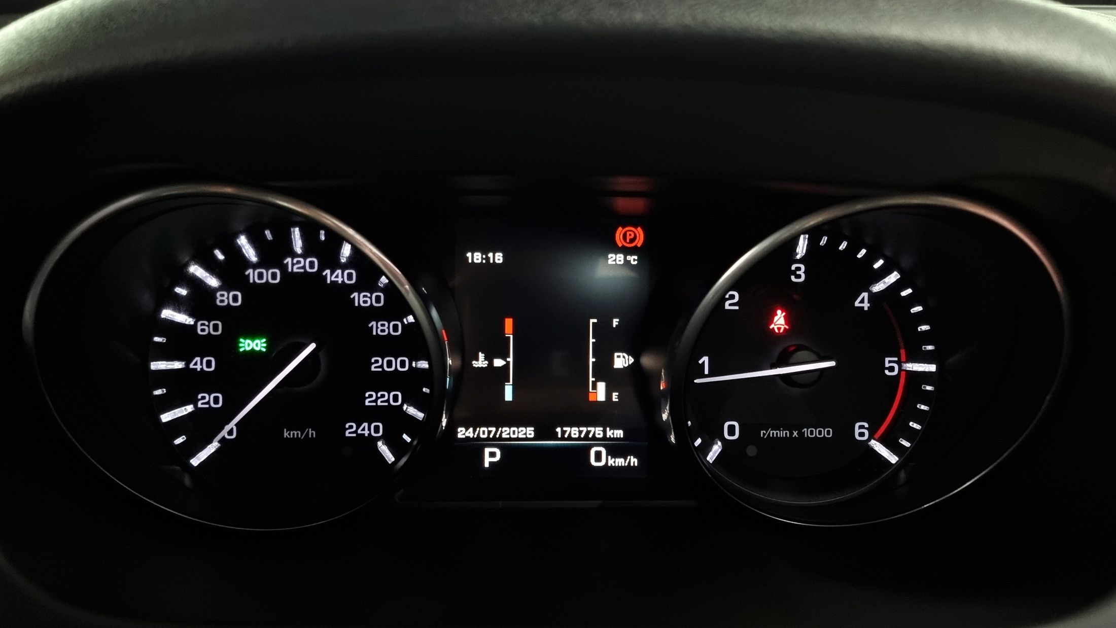 LAND ROVER DISCOVERY SPORT 2016