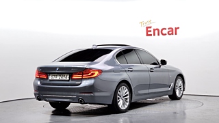 BMW 5-SERIES G30 2018