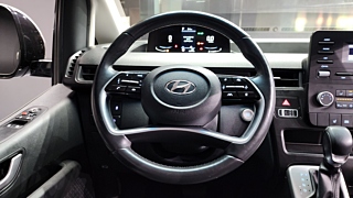 HYUNDAI STARIA 2023