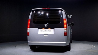 HYUNDAI STARIA 2023