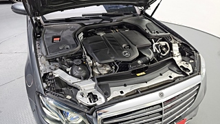 MERCEDES BENZ E-CLASS W213 2017