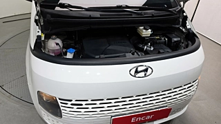 HYUNDAI STARIA  4WD Tourer 9 Seater 2021