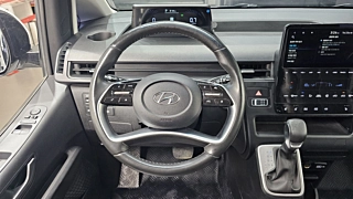 HYUNDAI STARIA  4WD Tourer 9 Seater 2021