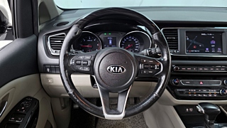 KIA CARNIVAL 2018