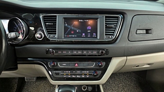 KIA CARNIVAL 2018