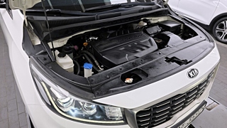 KIA CARNIVAL 2018