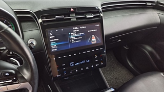 HYUNDAI TUCSON NX4 2021
