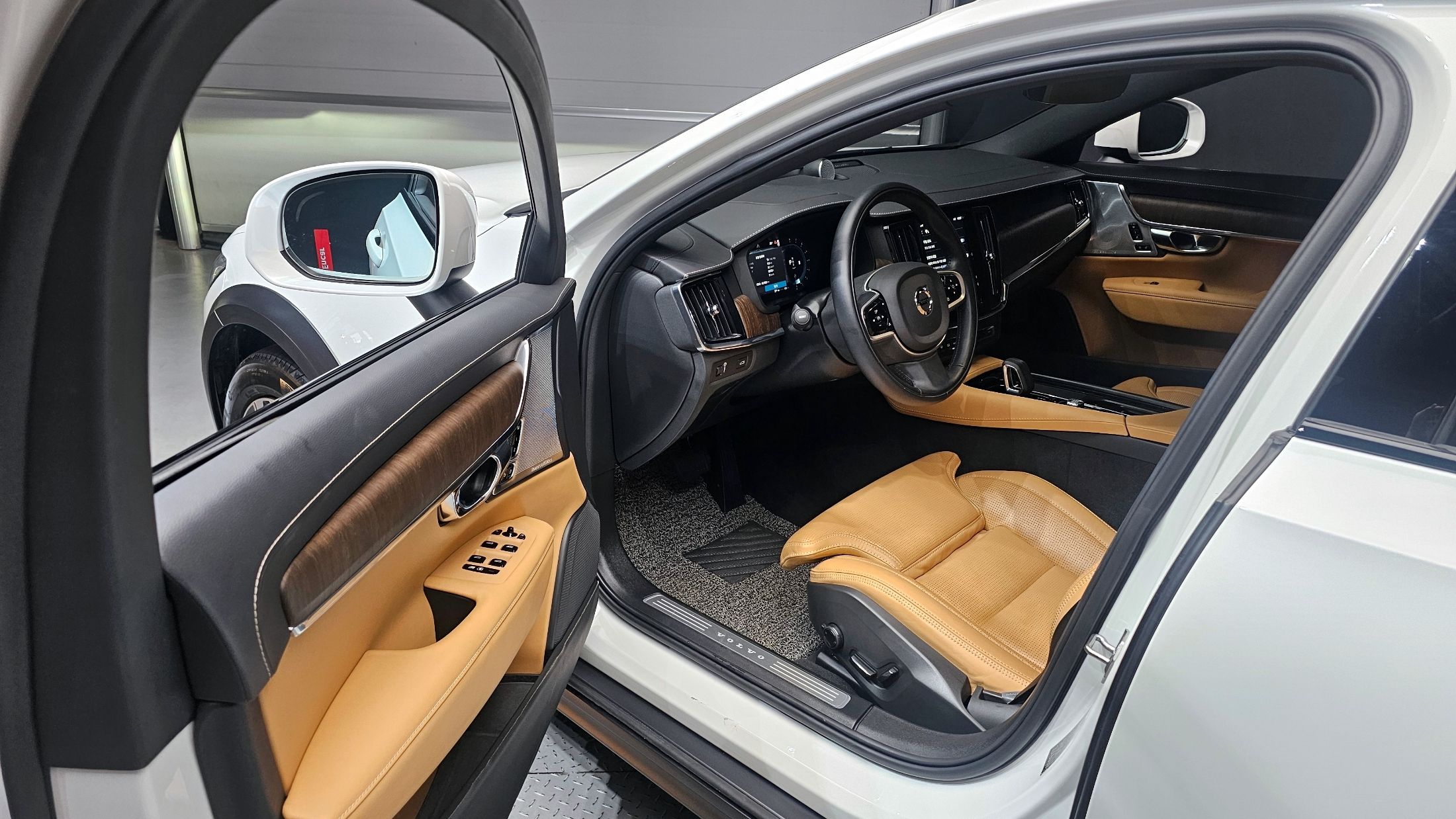 VOLVO V90 CROSS COUNTRY 2022