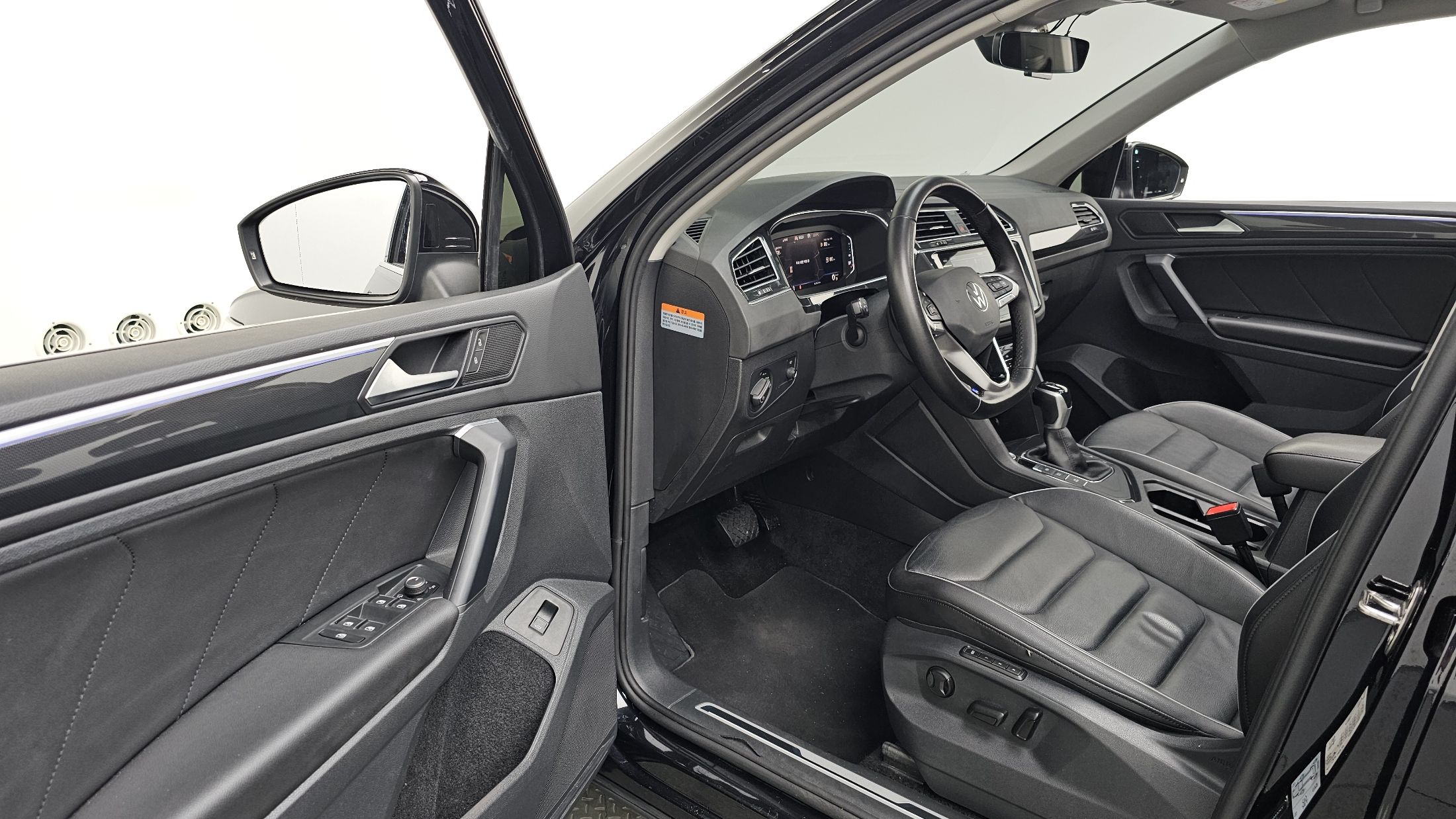 VOLKSWAGEN TIGUAN 2022