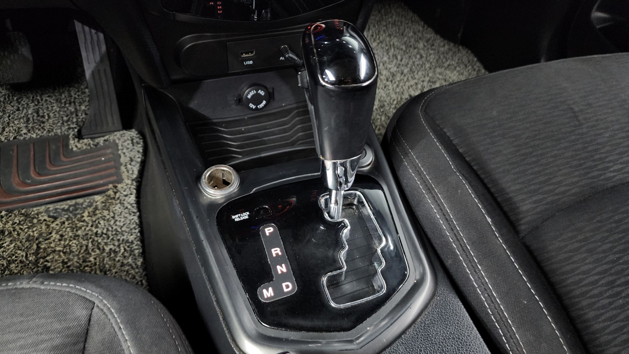 SSANGYONG TIVOLI AIR 2017