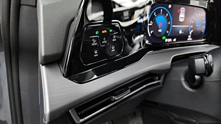 VOLKSWAGEN GOLF  8 GENERATION 2.0 TDI Prestige 2024