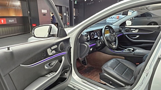 MERCEDES BENZ E-CLASS W213 2017