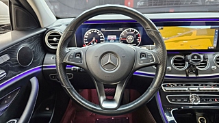 MERCEDES BENZ E-CLASS W213 2017