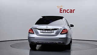MERCEDES BENZ E-CLASS W213 2017