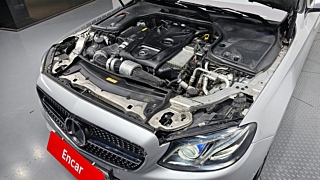 MERCEDES BENZ E-CLASS W213 2017