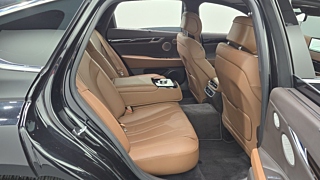 GENESIS G80 RG3 2023