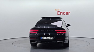 GENESIS G80 RG3 2023