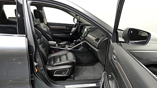 SAMSUNG QM6 2020