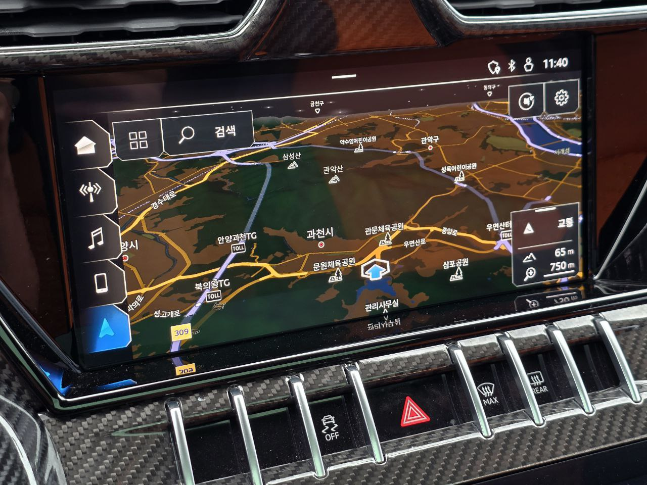 LAMBORGHINI URUS 2021