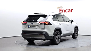 TOYOTA RAV4 2023