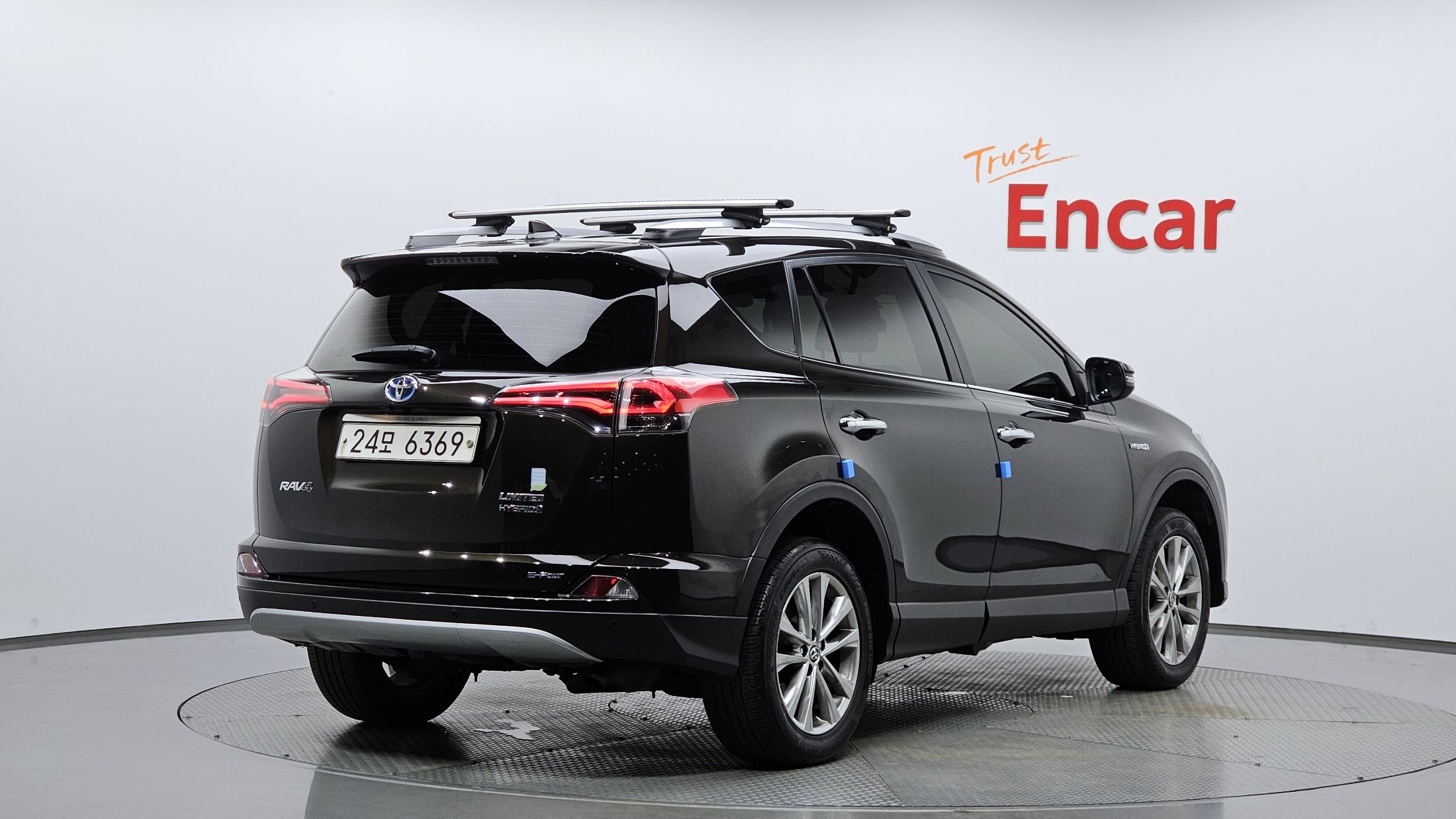 TOYOTA RAV4 2016