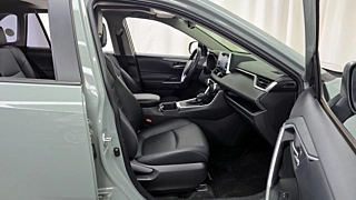 TOYOTA RAV4  5 GENERATION 2.5 2WD Hybrid 2022