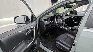 TOYOTA RAV4  5 GENERATION 2.5 2WD Hybrid 2022