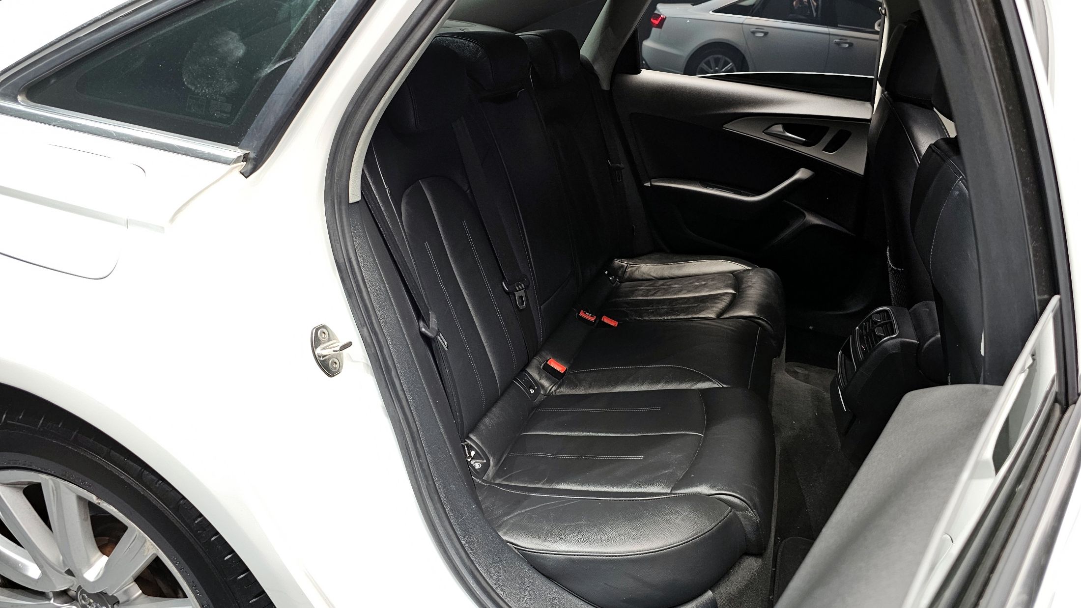 AUDI A6 2011