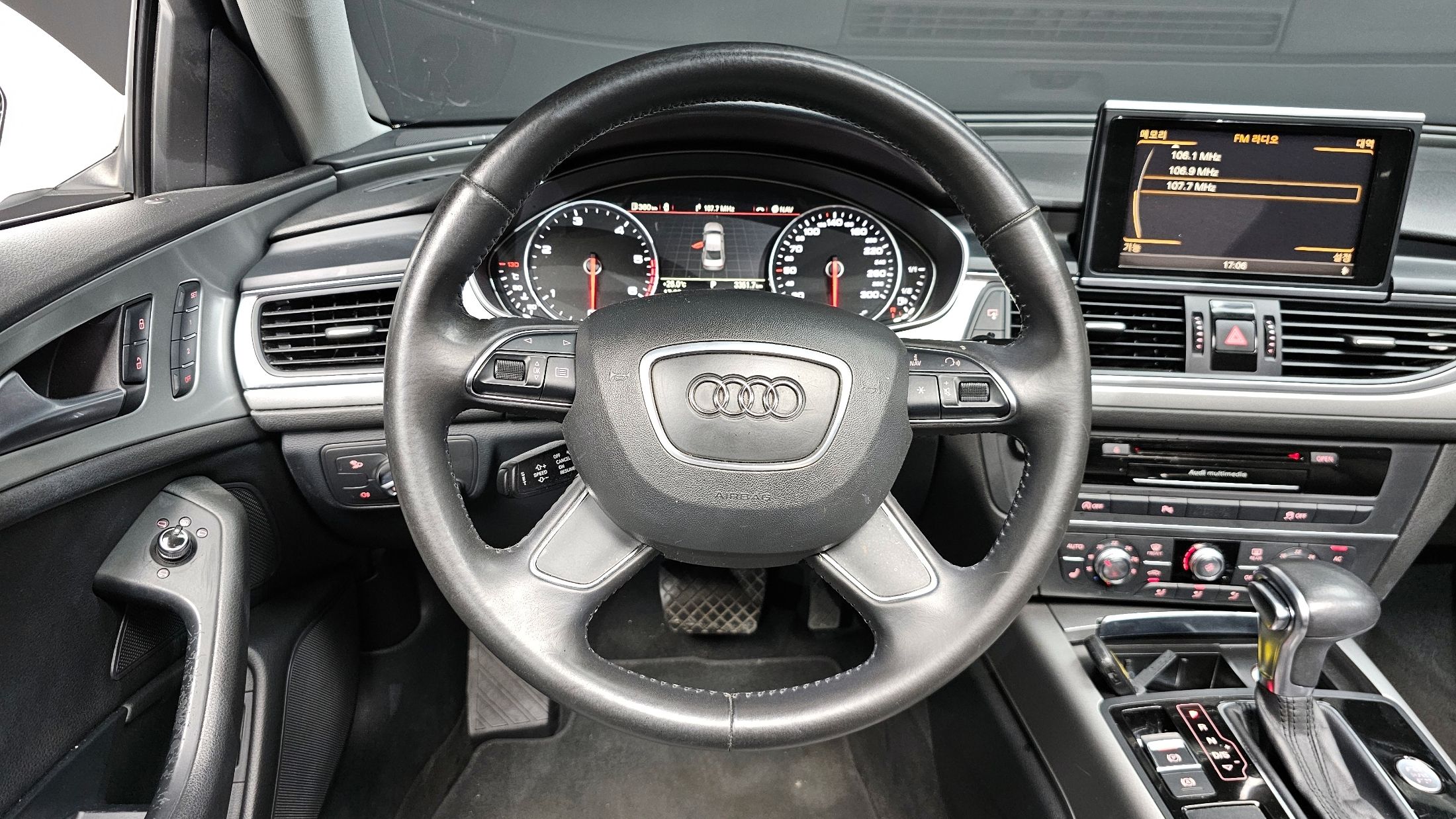 AUDI A6 2011