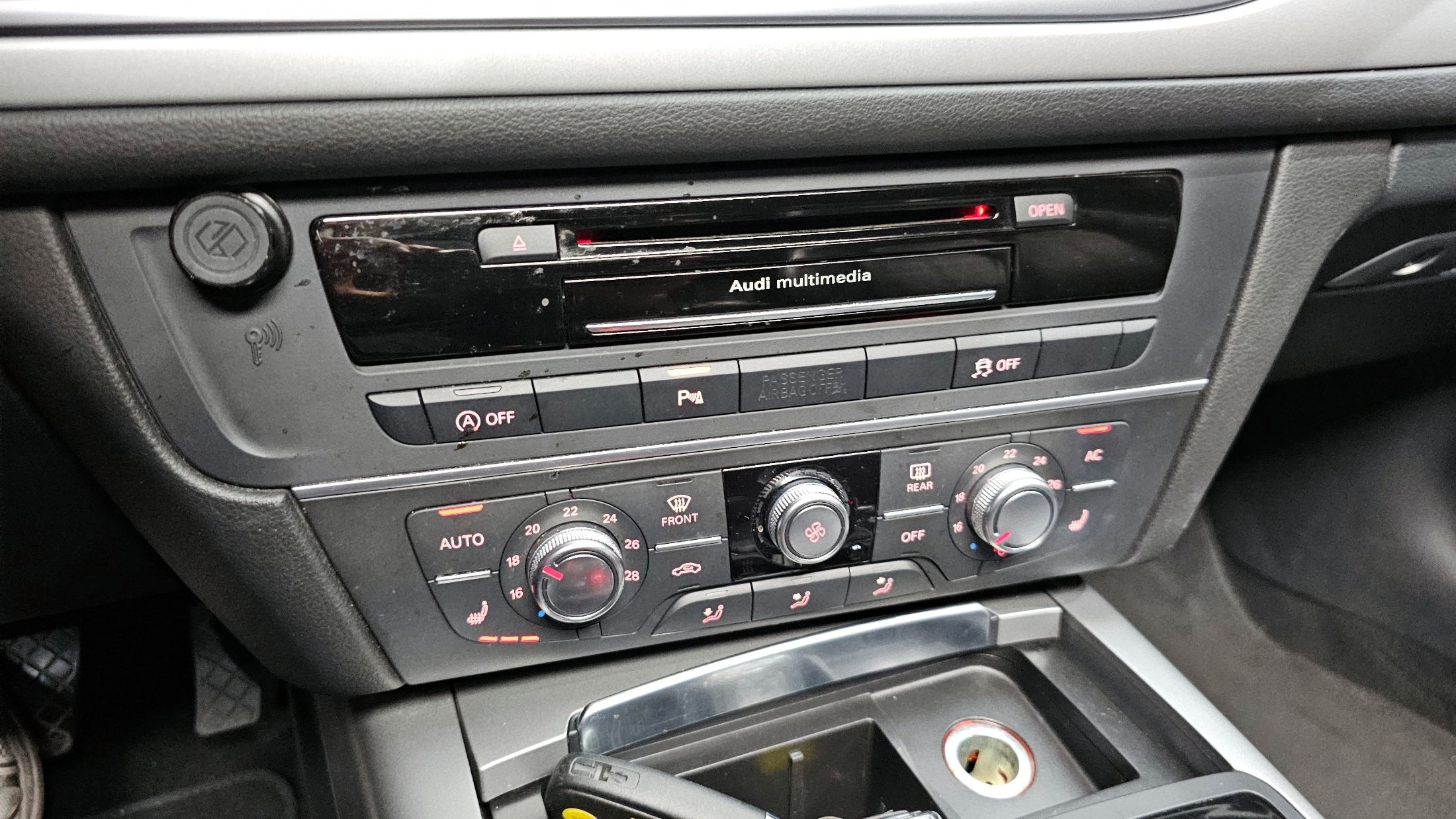 AUDI A6 2011