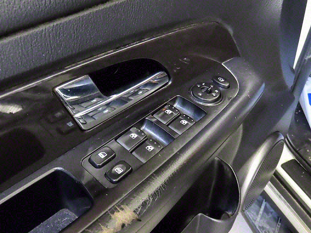 SSANGYONG REXTON W 2014