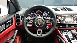 PORSCHE CAYENNE PO536 2023
