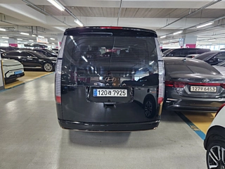 HYUNDAI STARIA  2025