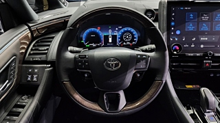TOYOTA ALPHARD 2025