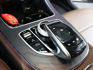 MERCEDES BENZ E-CLASS W213 2019